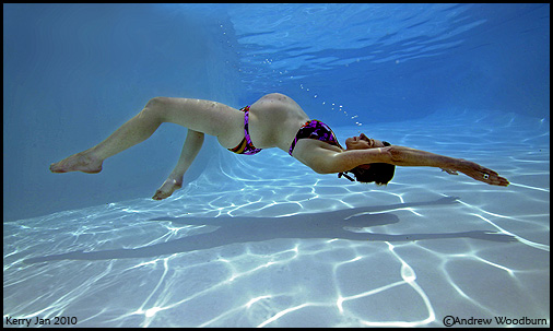 Pregnancy Photography underwater copyright andrew woodburn